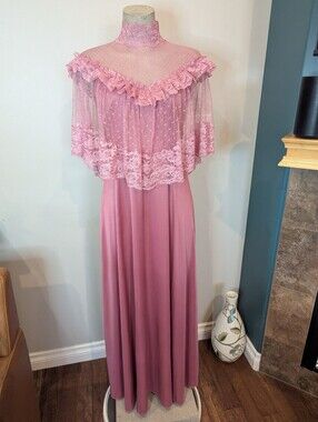 Vintage 70s romantic prairie Prom, party maxi dress Lace bodice Pink Size 13/14